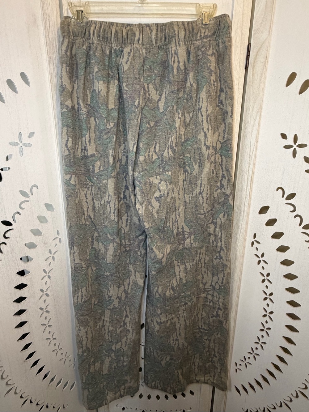 Tribe Kelley x Mossy Oak Greenleaf Camo Wide Leg Butter Sweats - Picture 10 of 15